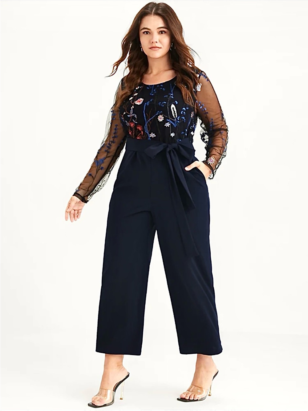 BloomChic Women’s Navy Floral Embroidery Sheer Long Sleeve Romper Size 18-20 NWT - Picture 4 of 15